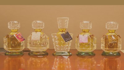 Photos of SAPPHIRE SCENTS