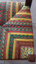 Photo n°25 de la maison du rempailleur à Melay (Magasin de meubles)