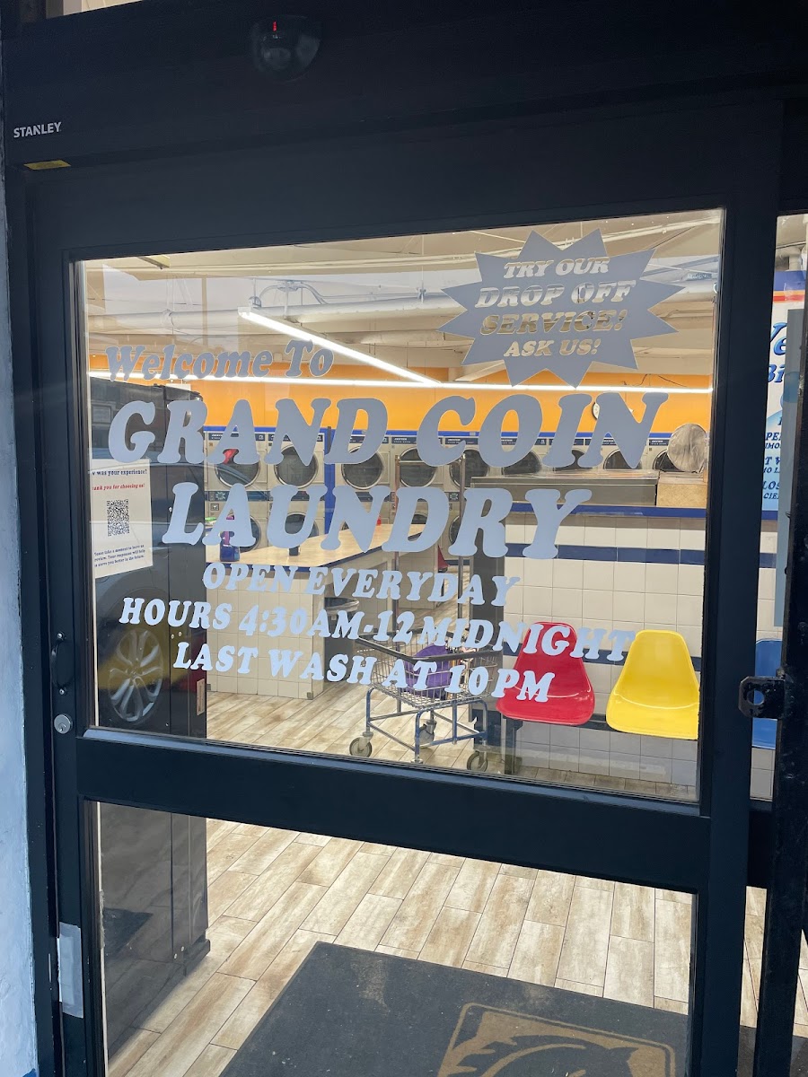 Grand Wash facility with washing machines in Chicago