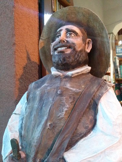 Photos of Libreria Sancho Panza