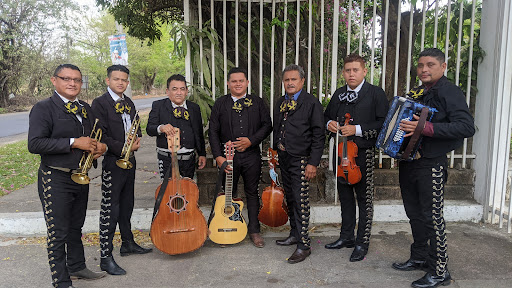 Mariachi Veracruz de san Miguel, el Salvador