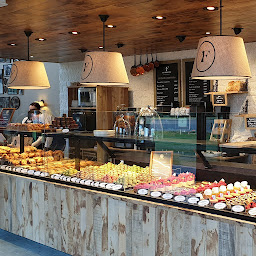 Photo n°67 de Boulangerie Feuillette à Blois (Salon de thé)