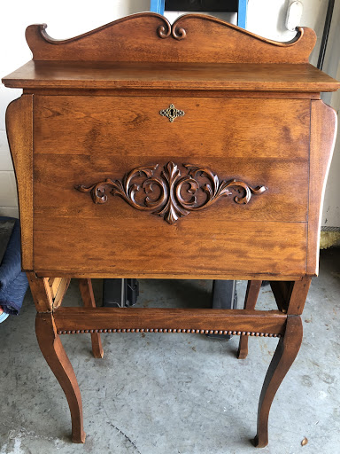 SWFL Furniture Repair - Thumbnail