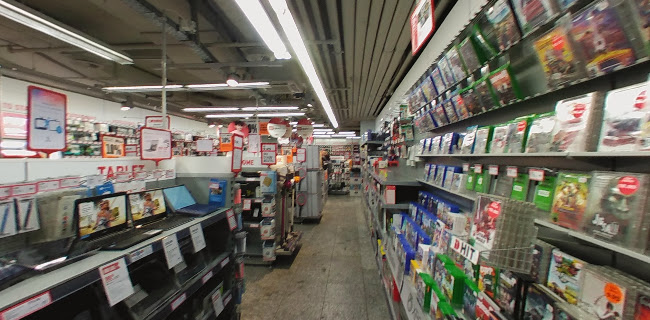 Kommentare und Rezensionen über Interdiscount Bern