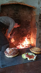 Photo n°2 de Restaurant La Forge Saint Joseph, Bar, Traiteur, plats et burgers maison à emporter à Corcoué-sur-Logne (Traiteur)