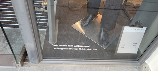Vaude Store - Visual