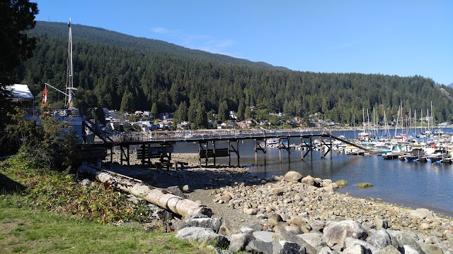 Deep Cove Park