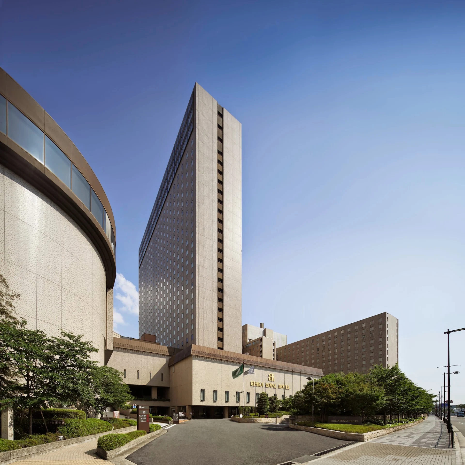 RIHGA Royal Hotel Osaka, Vignette Collection by IHG