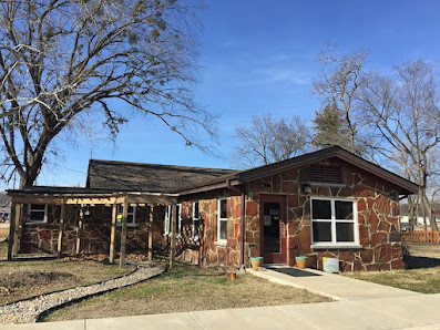 Talihina Chamber of Commerce 201 1st St, Talihina, OK 74571