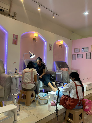 Meomi Beauty Studio