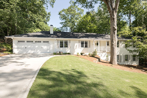The Jarrett Martin Group - Corcoran Classic Living - Thumbnail