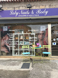 Photo n°9 de Loly Nails & Body à Tourrette-Levens (Salon de manucure)