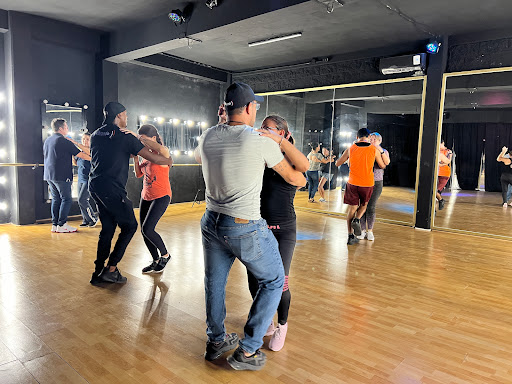 Tukutum Salsa Casino Cancún