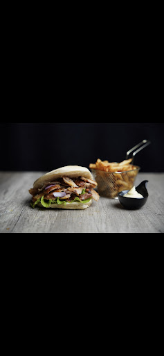 Photo 4 - Le Lunch Time