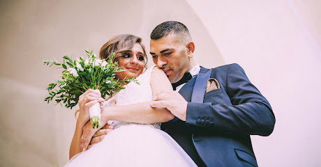 Студио Скайвю - заснемане на събития - видеозаснемане и фотография на сватби, кръщение, абитуриентски