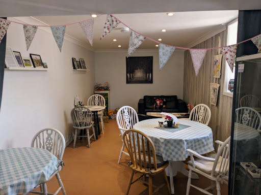 Walkin' Cafe Gallery - United Kingdom