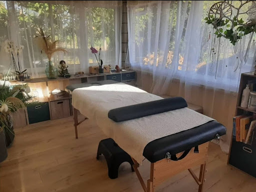 Muriel Bodard - Magnétiseuse / Energéticienne, masseuse, accompagnatrice bien-être et en santé cellulaire - Thumbnail