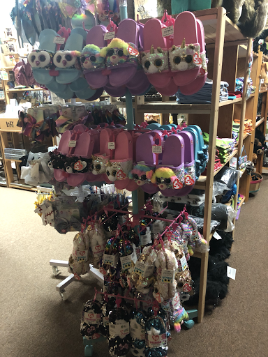 Bear Store - Visual