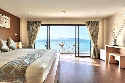 Riviera Beach Hotel