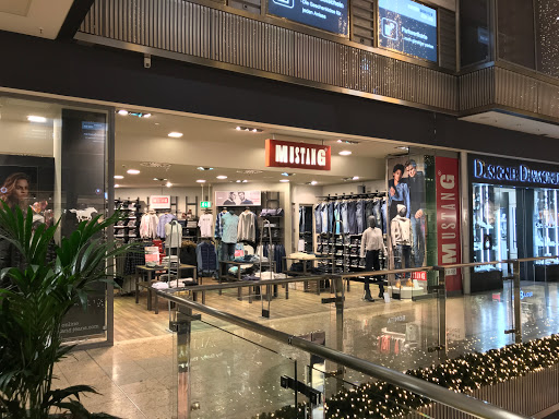 Mustang Store Augsburg - Thumbnail