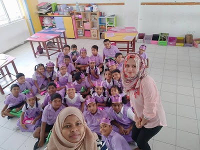 Photos of Hiriya School