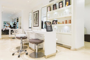 Photo n°19 de BIGUINE PARIS à Paris (Salon de coiffure)