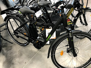 Photo n°3 de L'ETAPE DU COUREUR à La Châtaigneraie (Magasin d'articles de sports)