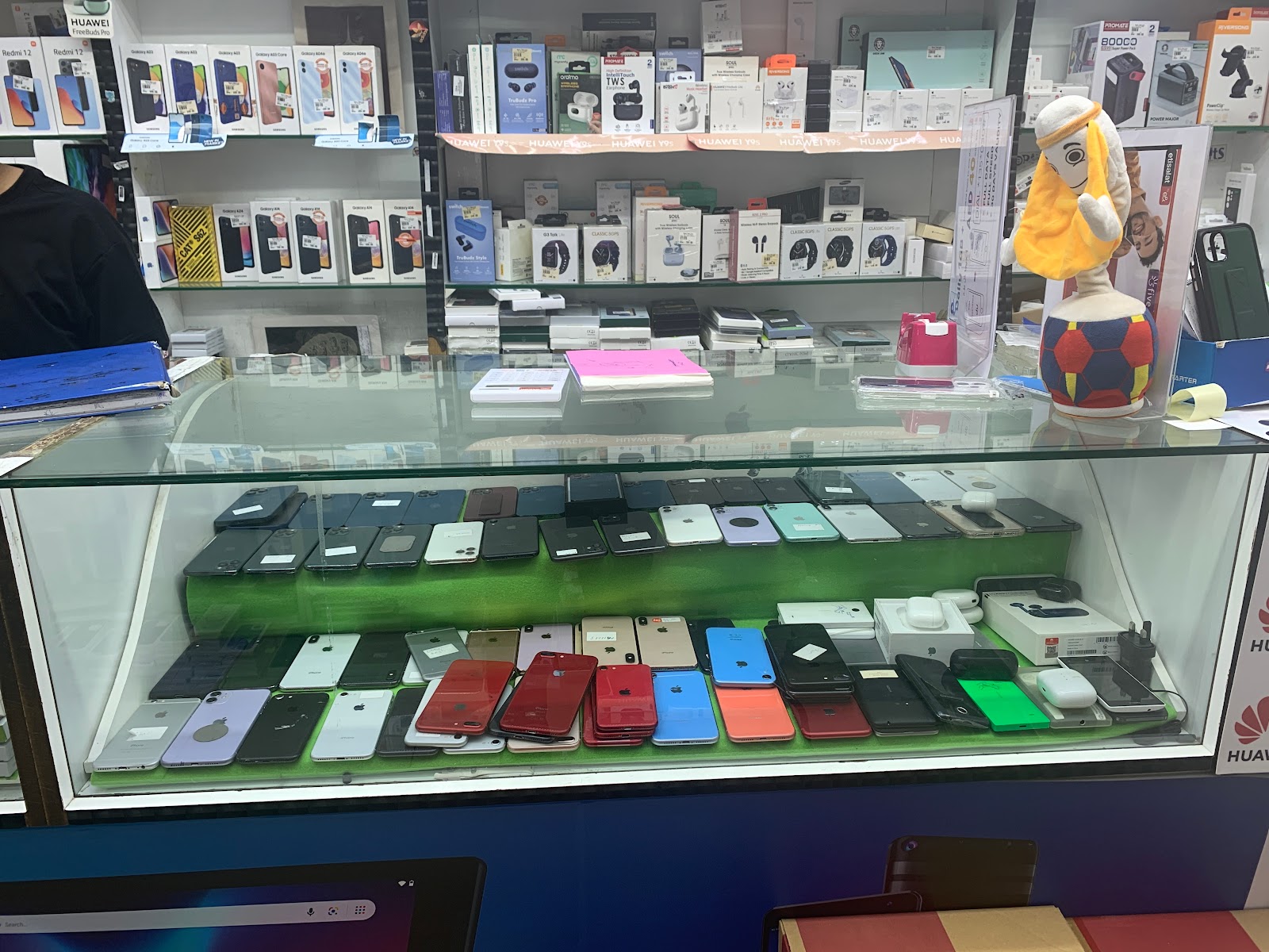 RAHA MOBILES - صورة 3