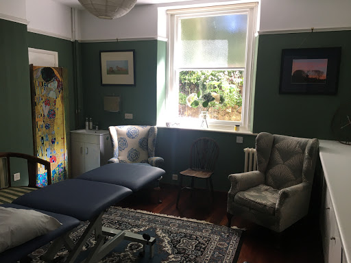 Ilminster Osteopathy - Visual