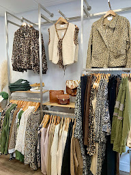 Photo n°1 de La boutique de Faustine à Rethel (Magasin de vêtements pour femmes)