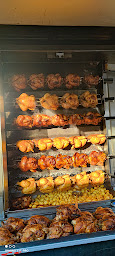 Photo n°2 de LA ROTISSERIE DOREE à Sélestat (Restaurant de volaille)
