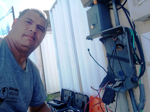 Eletricista Carlos Félix