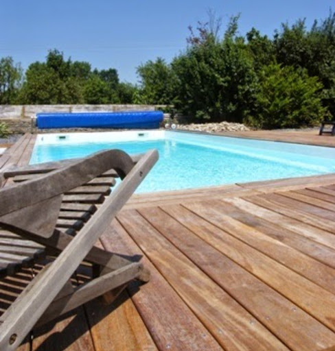 Photo de L'ANCIENNE FERME Ch. d'hôtes 14 personnes. Piscine