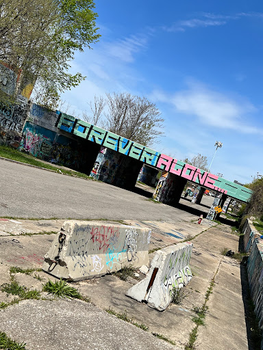 Lincoln Street Art Park Gallery - United States