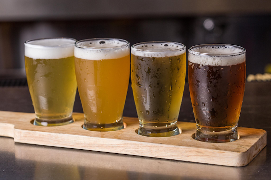 43 Bar & Grill by null