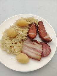 Photo n°4 de Pass ta Faim à Aussillon (Saladerie)