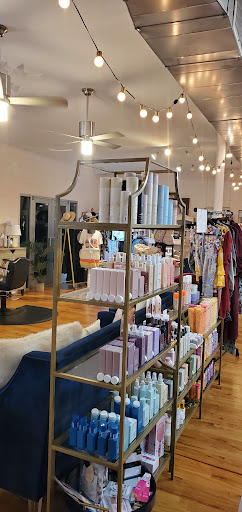 Pink Lemon Salon & Boutique - Thumbnail
