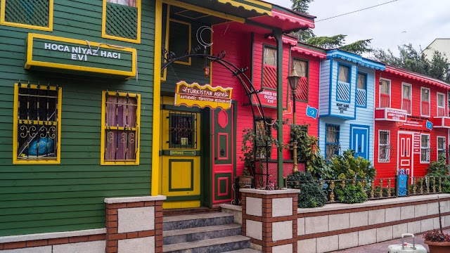 Sultanahmet Square