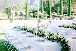 Photo n°33 de Be Lounge Marseille - Location tente et mobilier de réception à Berre-l'Étang (Service de location de tentes)