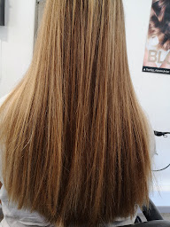 Photo n°22 de Le comptoir des Nuances... coiffure, Prothése Capillaire et esthétique à Desvres (Institut de beauté)