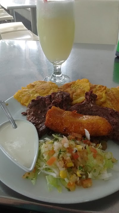 Photos of Patac&oacute;n con Todo