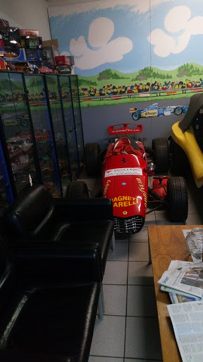 Car Tire Center owner Ralf Kazimirowicz E. K. Logo