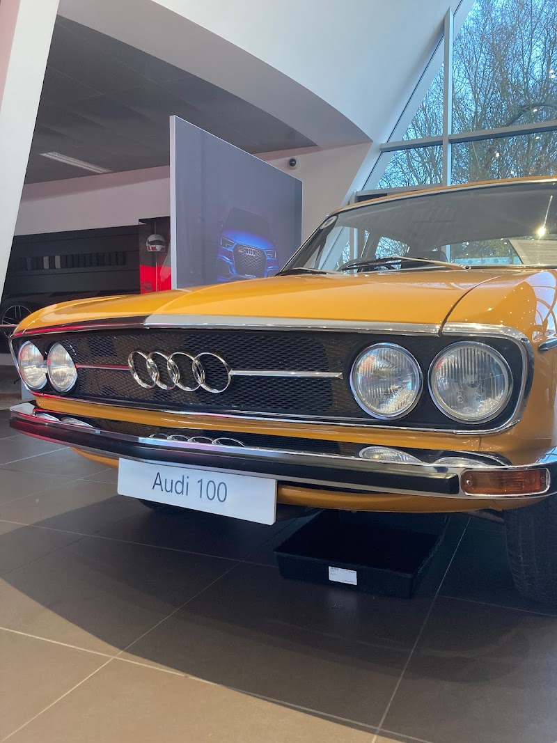 Swindon Audi photo 2