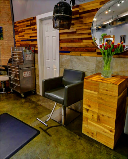 Salon Aura - Thumbnail