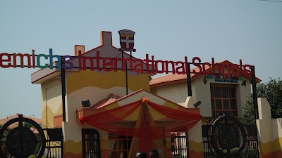 Photos of Roemichs International Schools