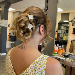 Photo n°12 de Cl'Hair Coiffure à Vaivre-et-Montoille (Salon de coiffure)