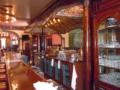 Photos of Shute's