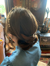 Photo n°12 de L'instant bien-être à Vernantes (Salon de coiffure)