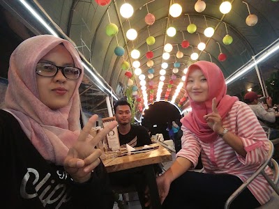 Photos of Warkop Tikung