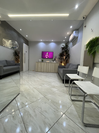 CLÍNICA ÚNICA HARMONIZAÇÃO FACIAL E ORTODONTIA DIGITAL